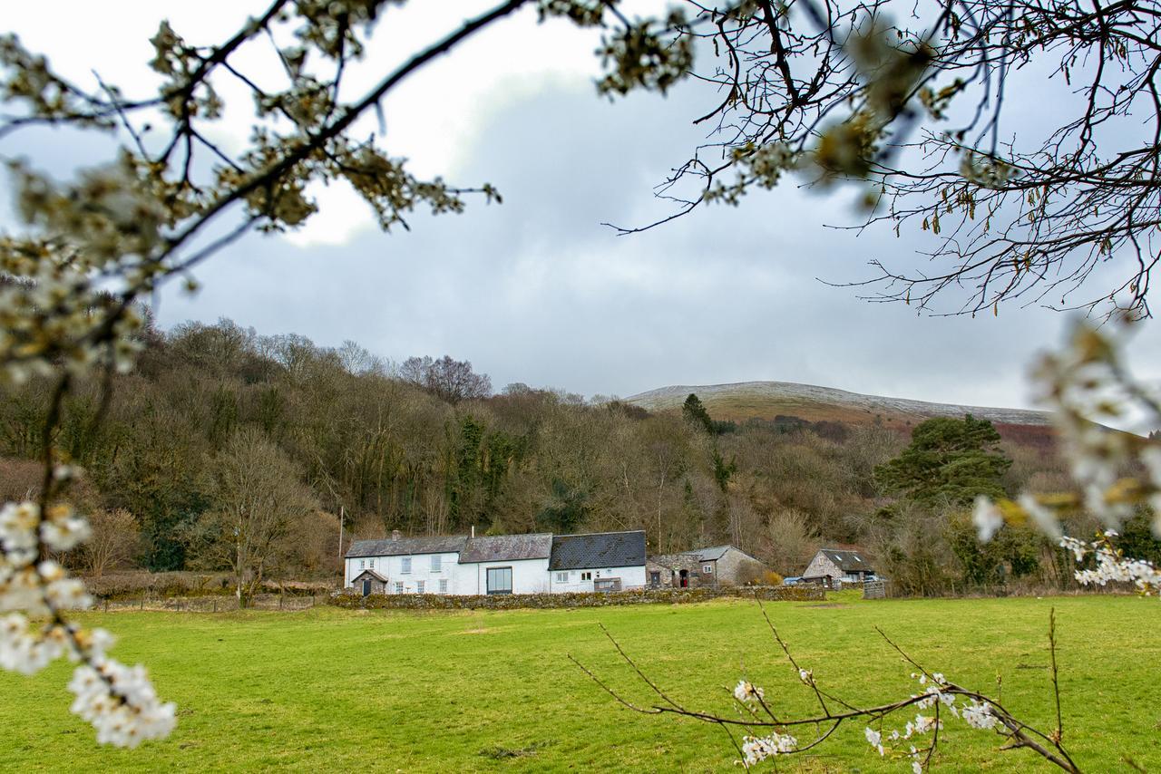 Talybont-on-Usk Yha ブレコン ビーコンズ ダニーウェナルトホステル エクステリア 写真